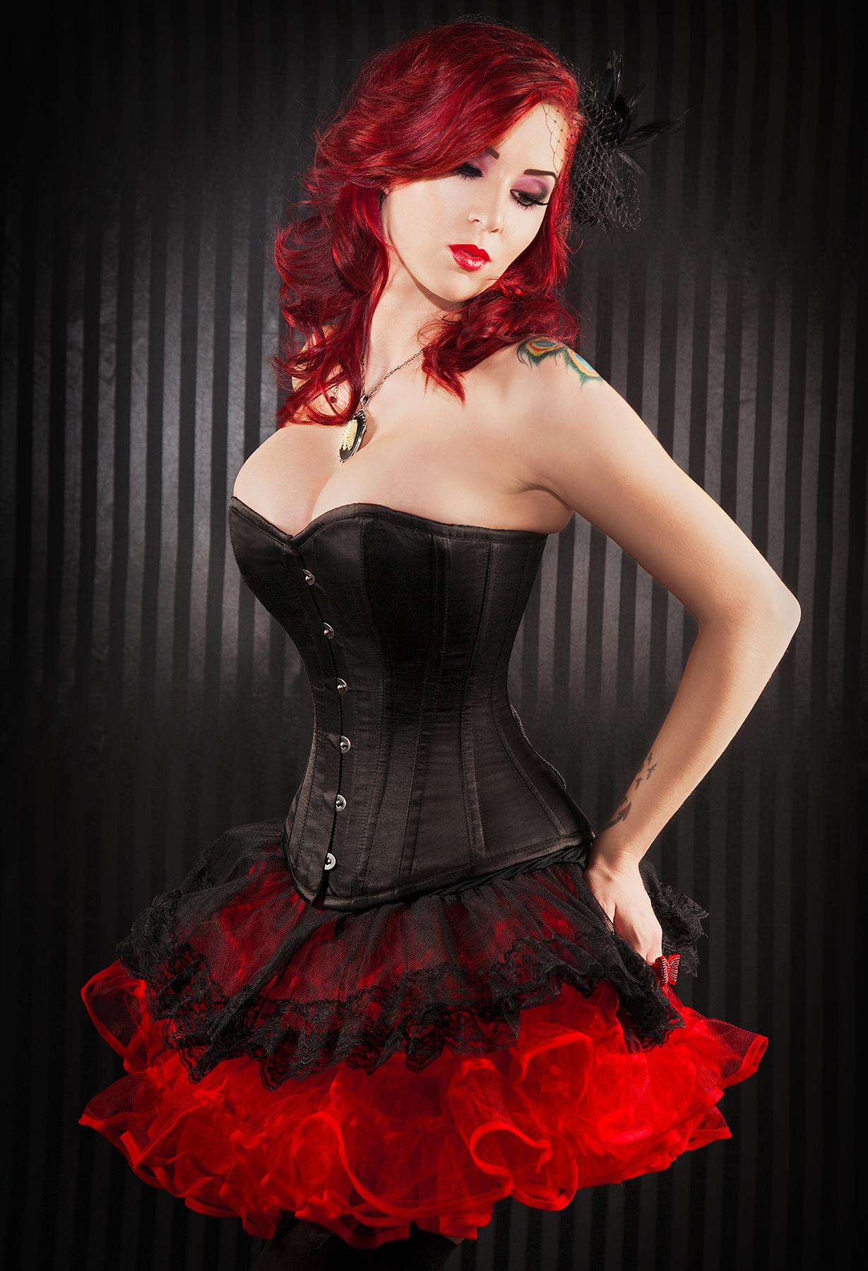 Red and Black Corset Satin Gothic Overbust Bustier -  Canada